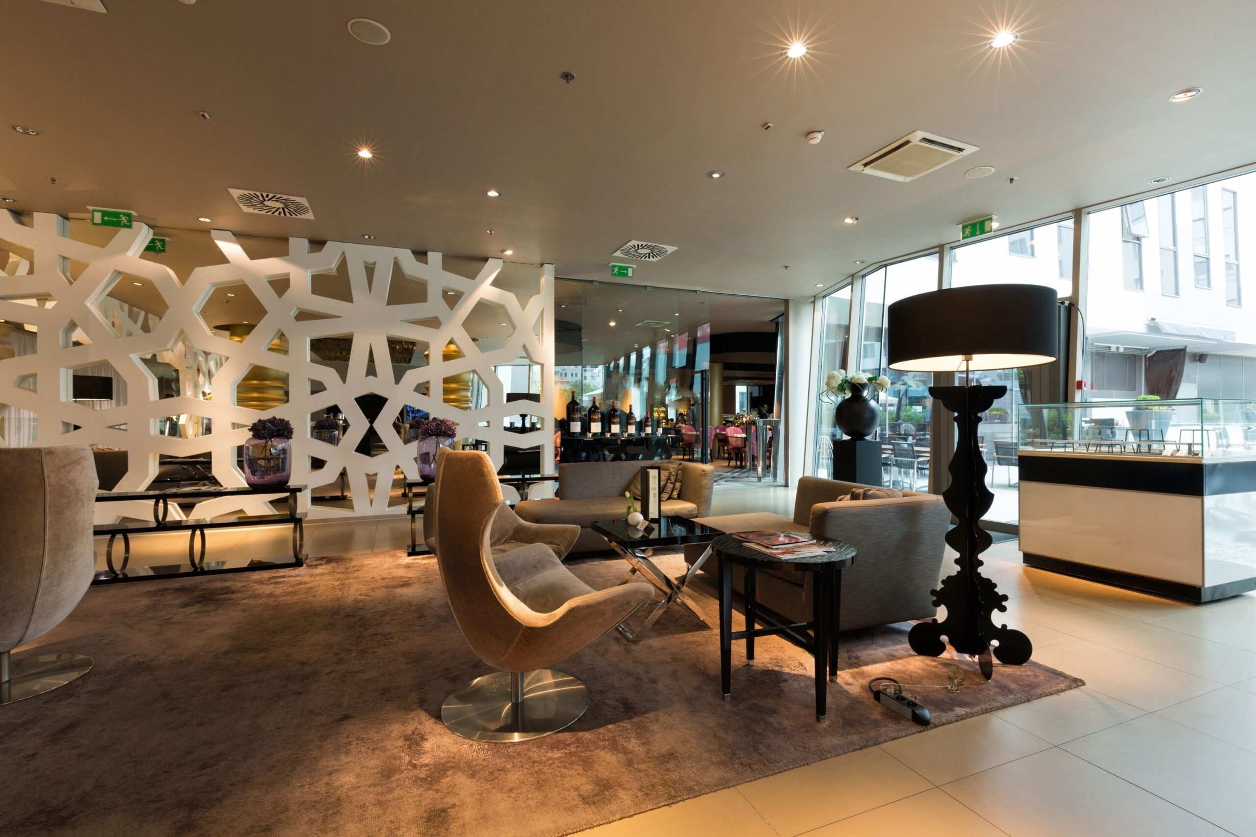 sala de estar de un hotel