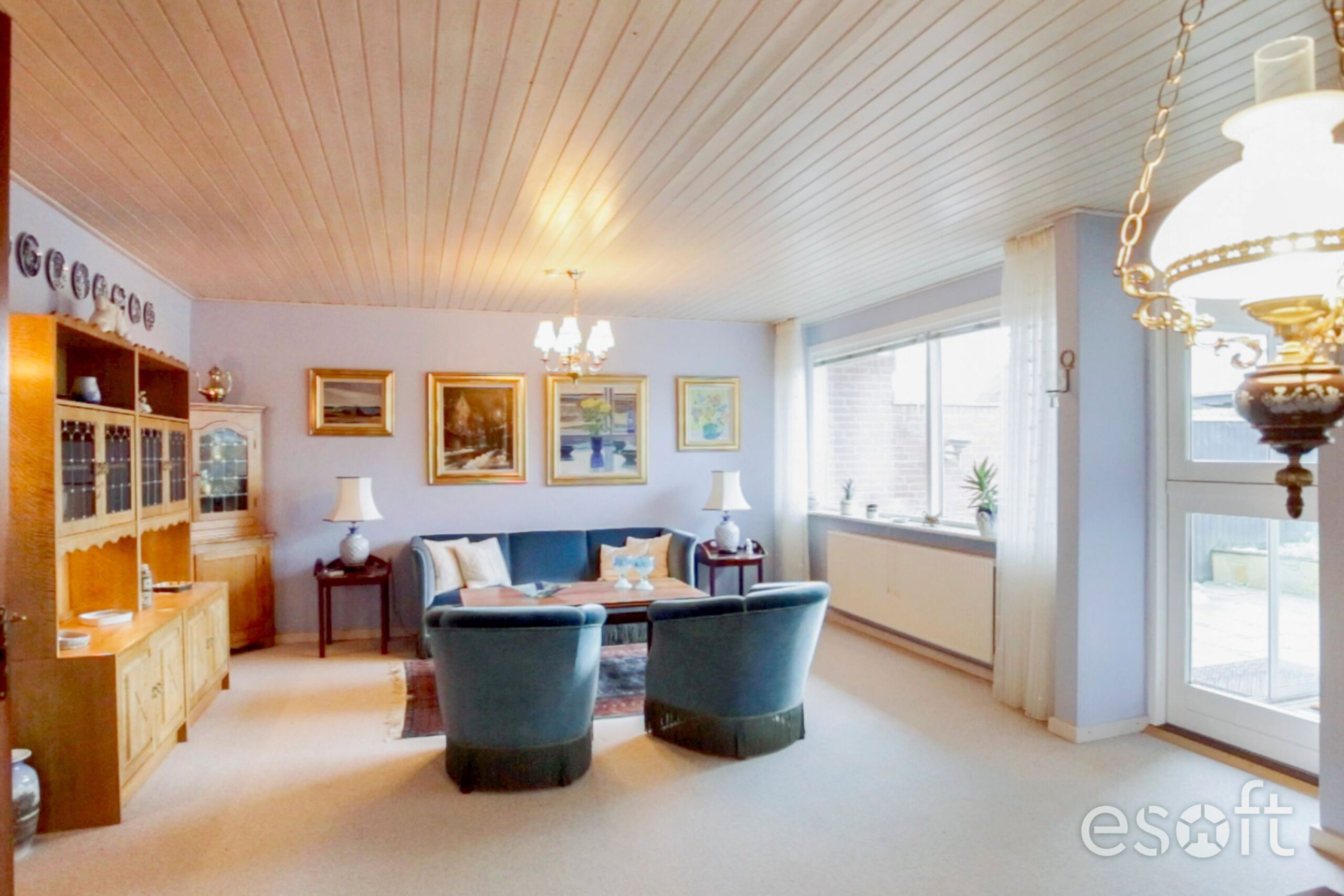Imagen de sala de estar con muebles